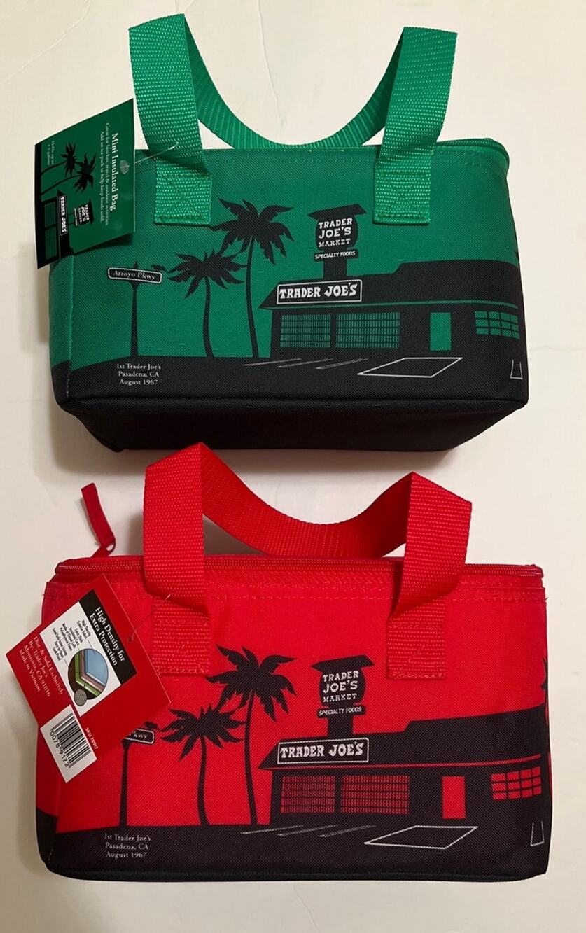 Trader Joe’s Mini Insulated Bags Bundle of 2 Red/Green Limited Editions NWT